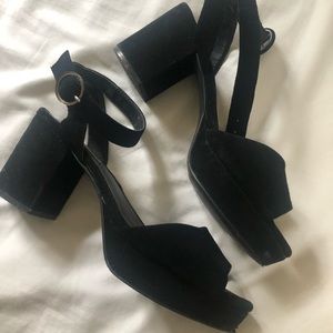 Steve Madden chunky block heel